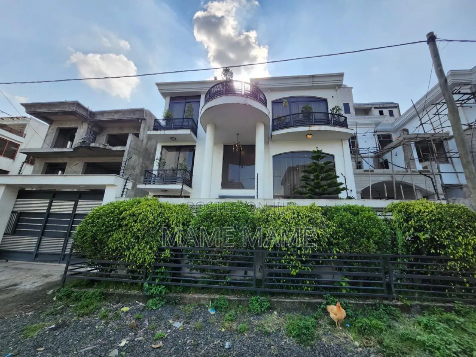 7bdrm House in Addis Abeba, Bole for sale