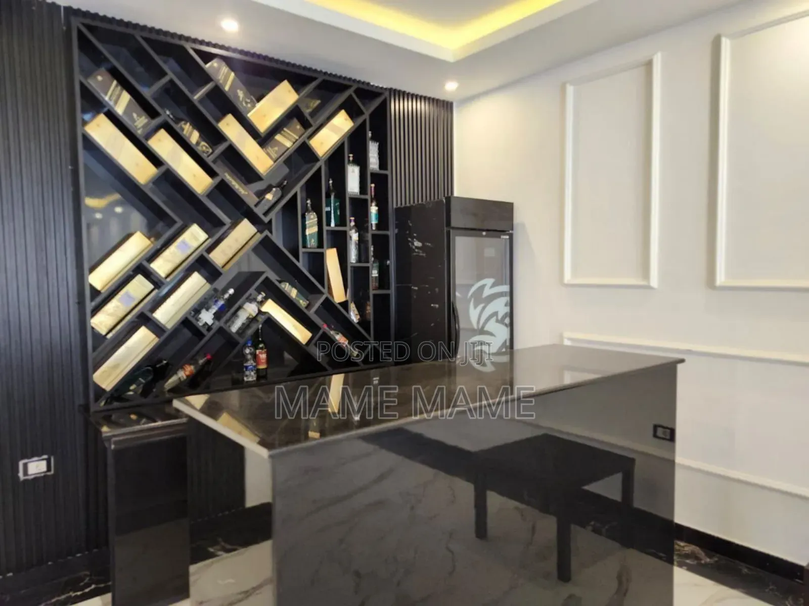 7bdrm House in Addis Abeba, Bole for sale