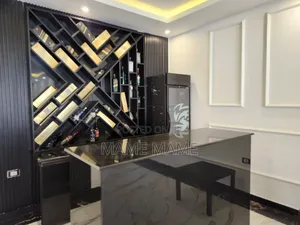 7bdrm House in Addis Abeba, Bole for sale
