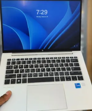 New Laptop HP EliteBook 840 G10 16GB Intel Core I5 SSD 512GB