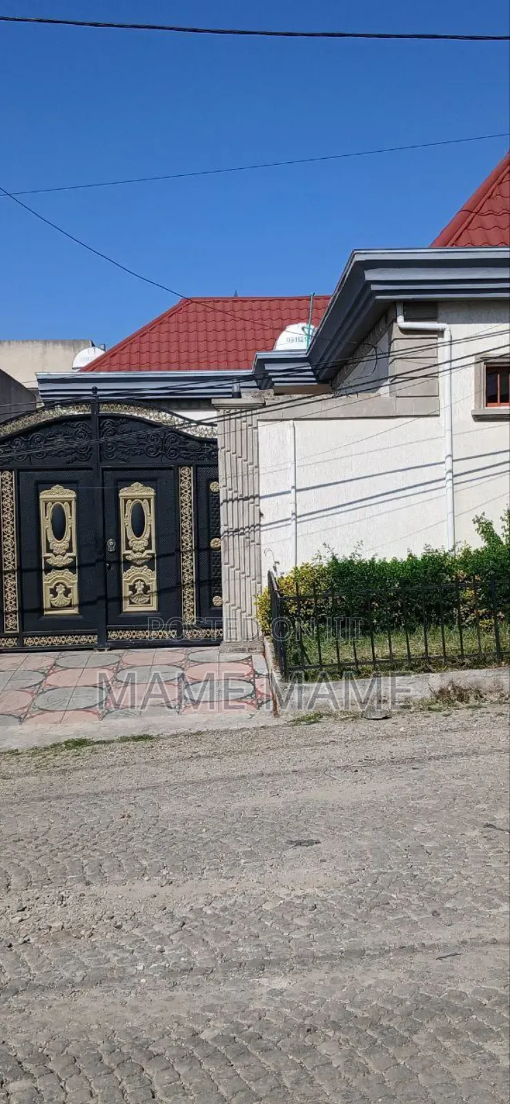 3bdrm Villa in Addis Abeba, Bole for sale