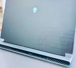 New Laptop Alienware M15 R3 24GB AMD Ryzen 9 SSD 1T