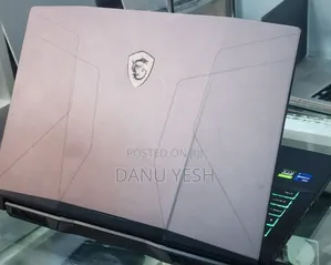 New Laptop MSI Pulse GL66 16GB Intel Core I7 SSD 512GB