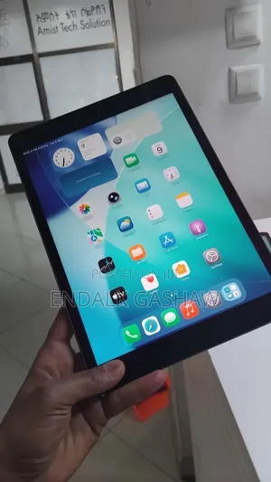 New Apple iPad 10.2 (2021) 64 GB