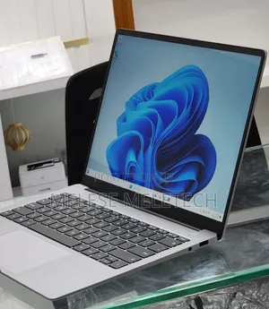 New Laptop 8GB Intel Core I5 SSD 512GB