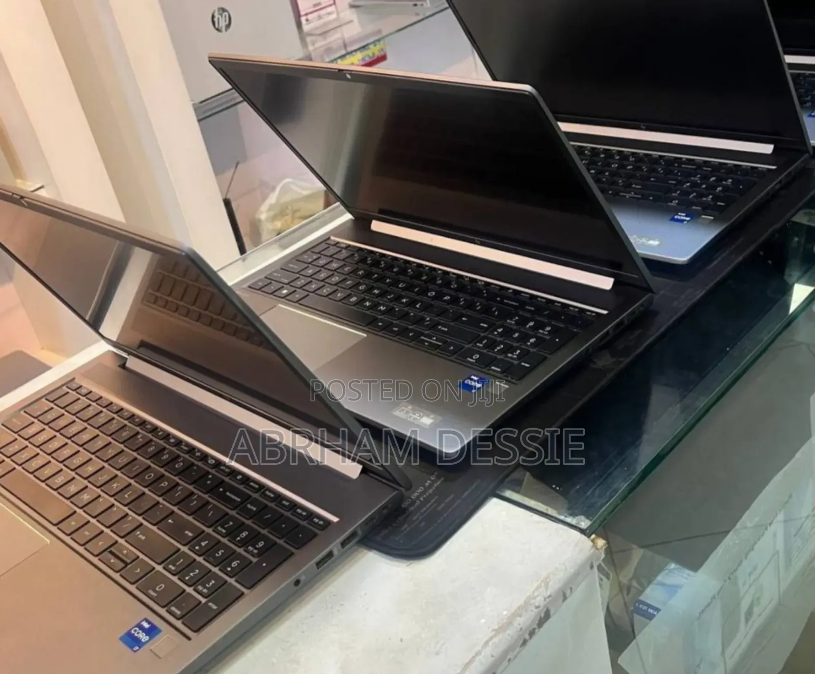 New Laptop HP 16GB Intel Core I7 SSD 512GB