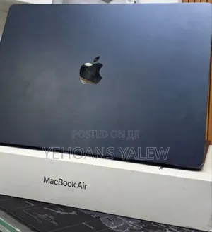 New Laptop Apple MacBook Air 2025 M4 15-Inch 16GB Apple M4 SSD 256GB