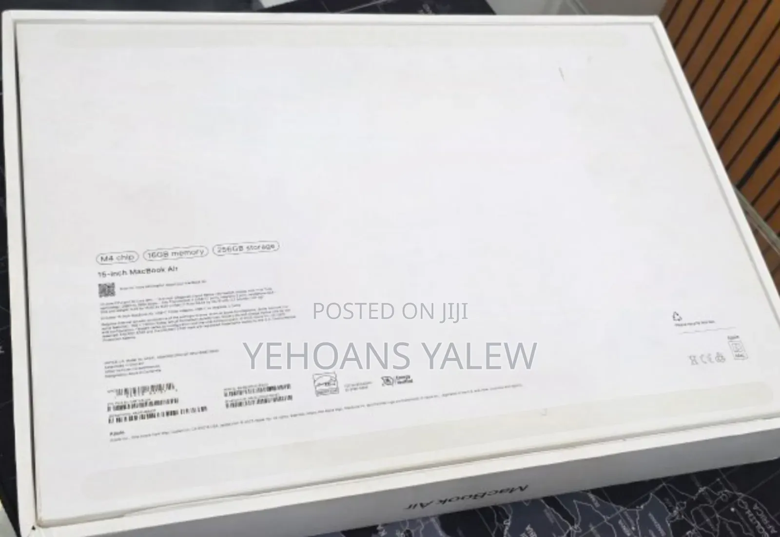 New Laptop Apple MacBook Air 2025 M4 15-Inch 16GB Apple M4 SSD 256GB