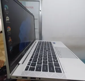 New Laptop HP EliteBook 840 G8 16GB Intel Core I5 SSD 512GB