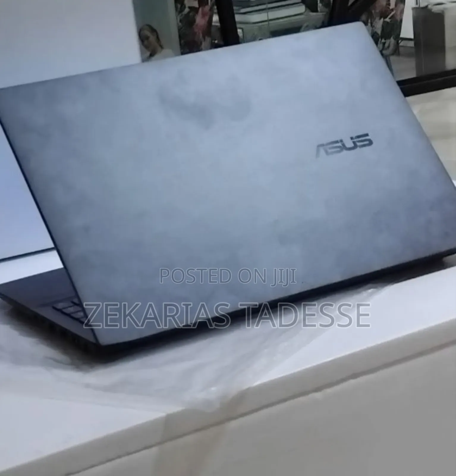 New Laptop Asus VivoBook 15 X505BA 16GB Intel Core I9 SSD 1T