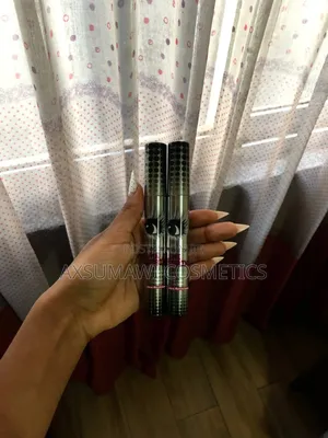 Volume Clubbing Mascara