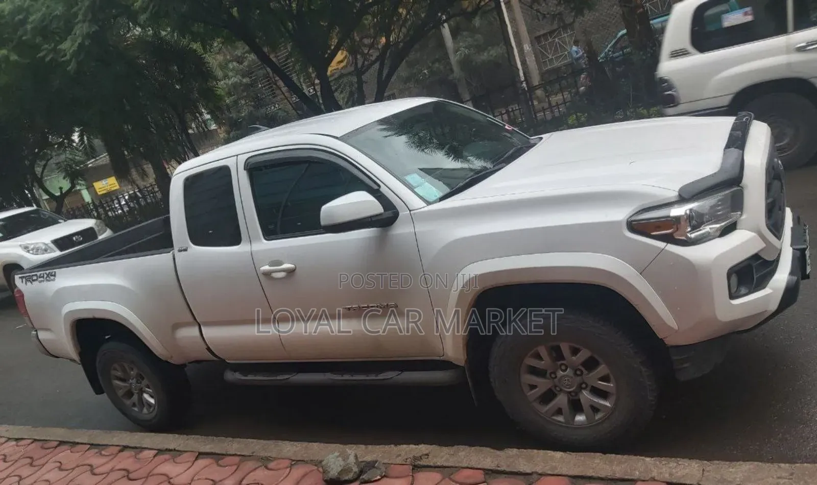 Toyota Tacoma 4dr Double Cab 2016 White