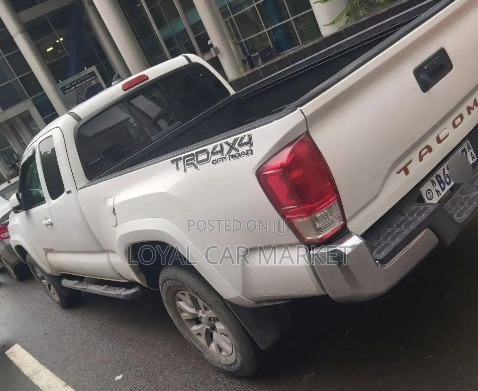 Toyota Tacoma 4dr Double Cab 2016 White