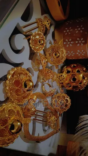 ቆንጆ ቆንጆ ጌጣጌጦች, Cute Cultural Jewellery Set