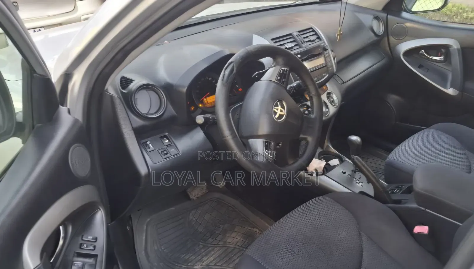 Toyota RAV4 2009 Silver