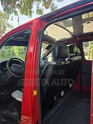 Toyota Vanguard 2006 Red