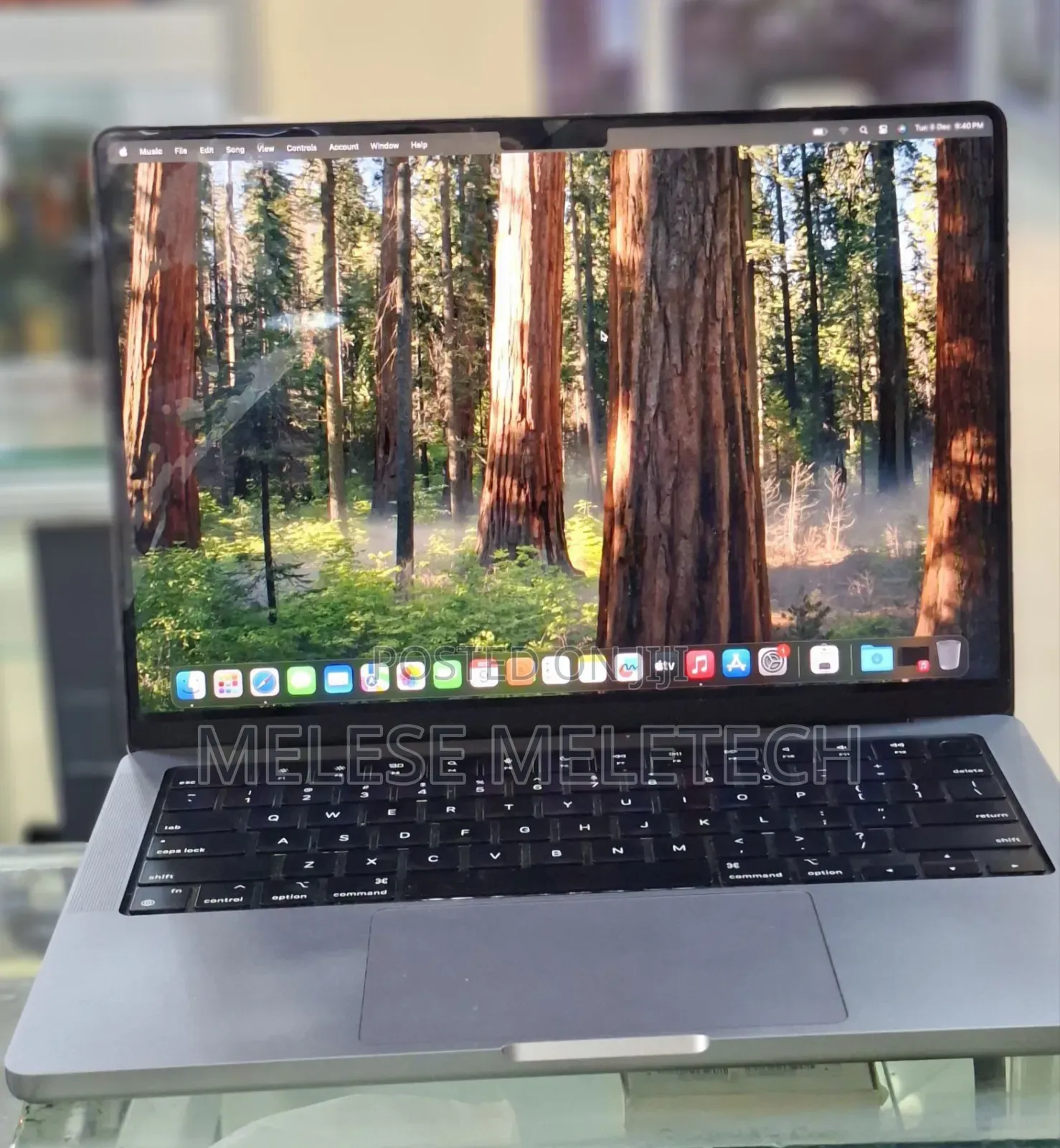 New Laptop Apple MacBook Pro M1 32GB Apple M1 Pro SSD 512GB
