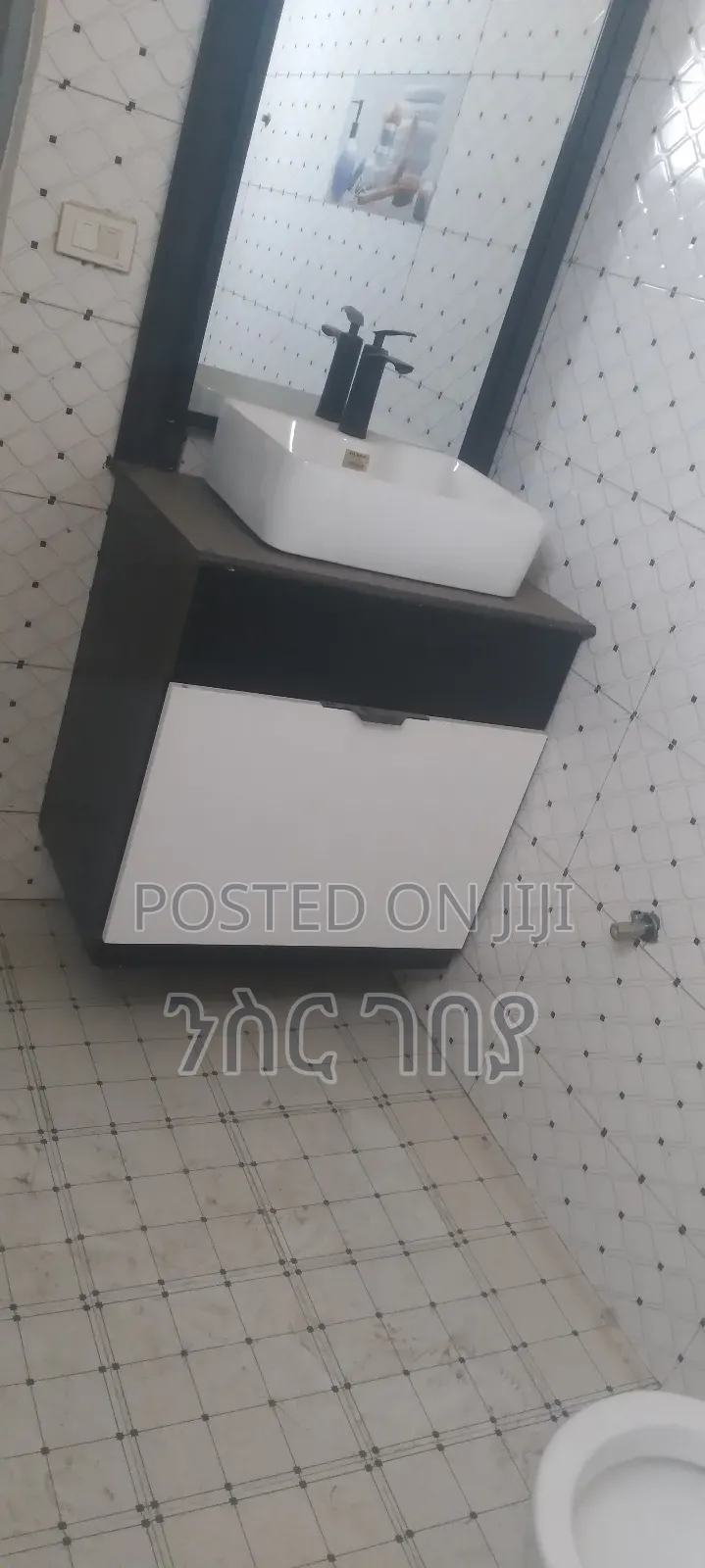 Furnished 2bdrm Condo in Ayat 49, 40/60, Yeka for rent