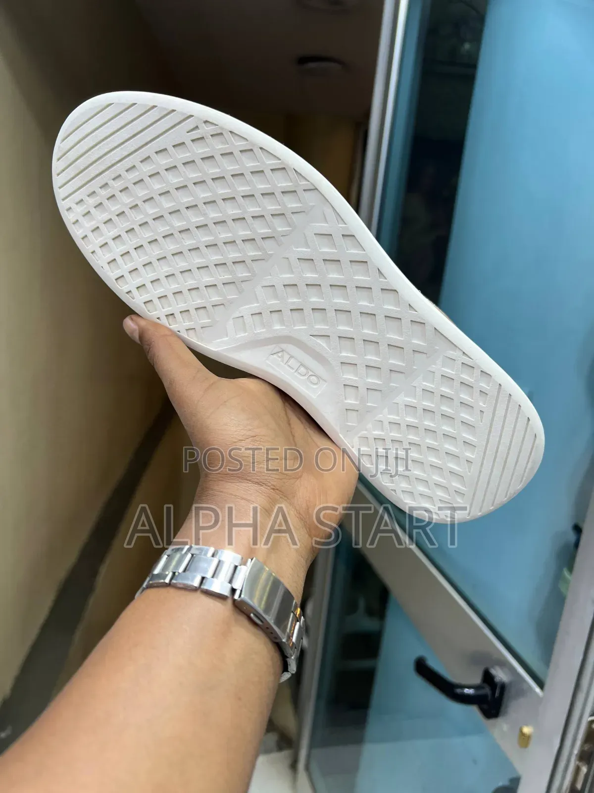 Aldo High Master Quality Lather Flat Shoes for You