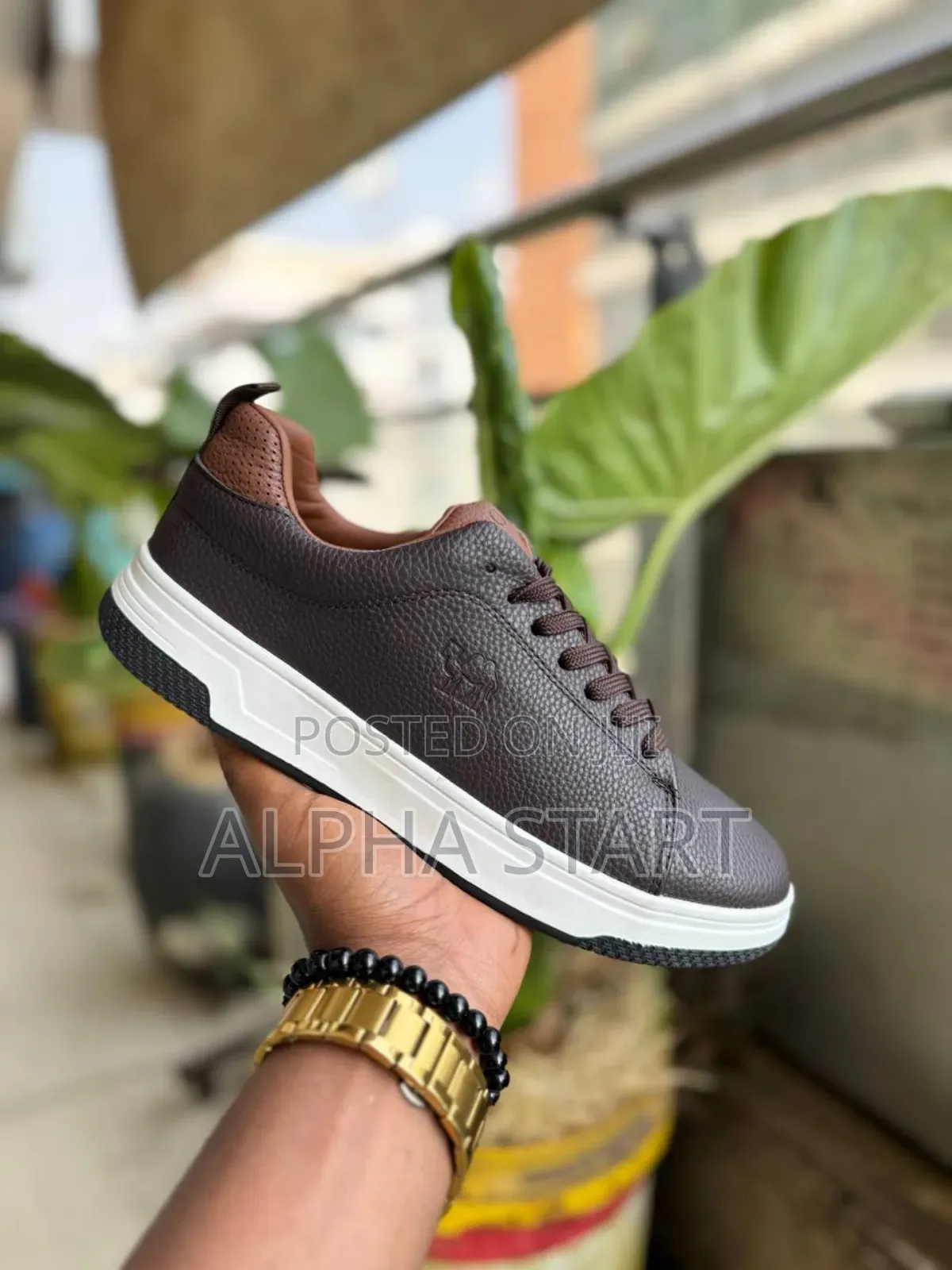 New Arrival Nigo Camel Flat Sneakers Made in Vietnam