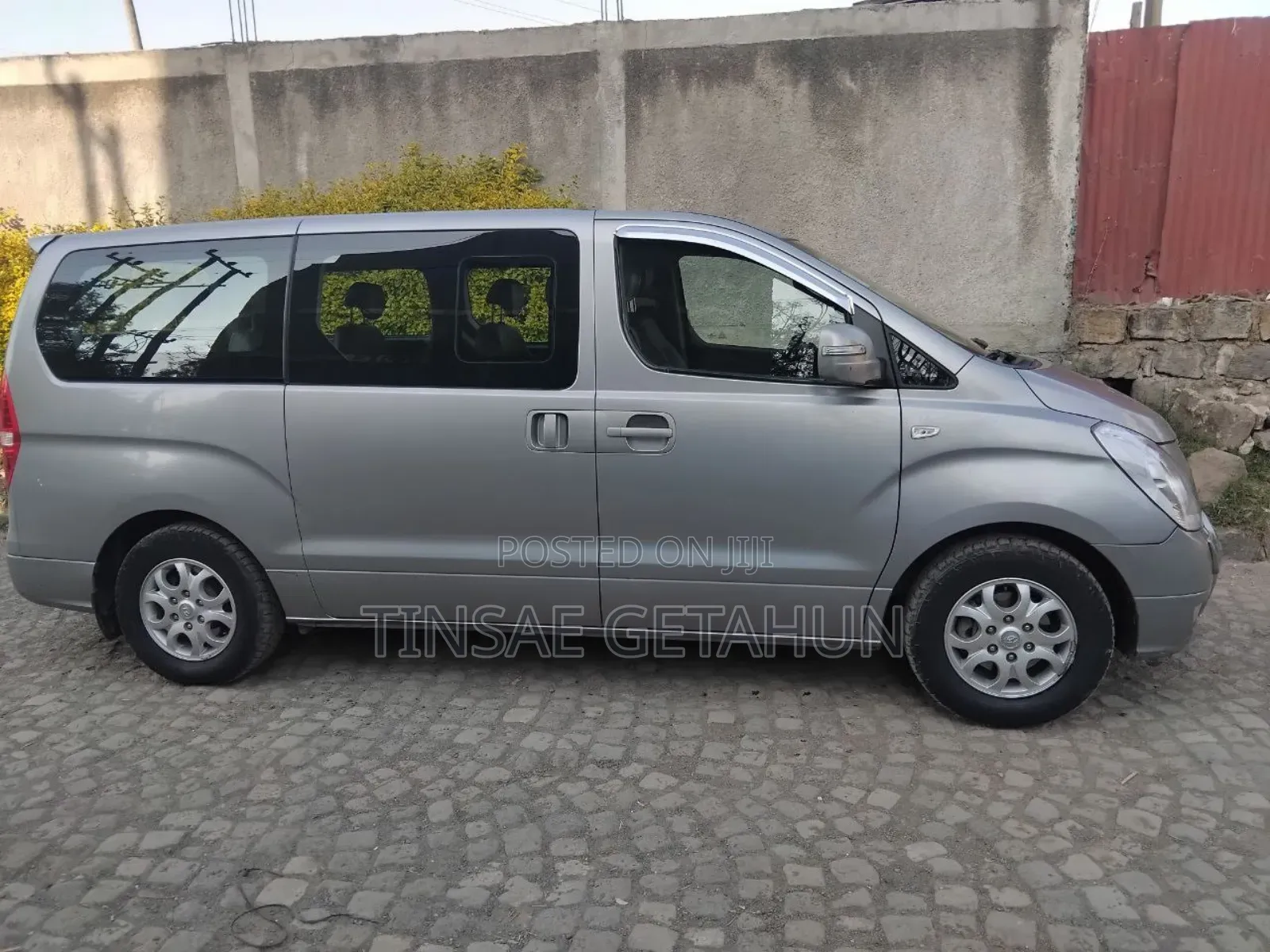 Hyundai Starex 2015 Silver