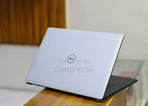 New Laptop Dell XPS 15 16GB Intel Core I9 SSD 512GB