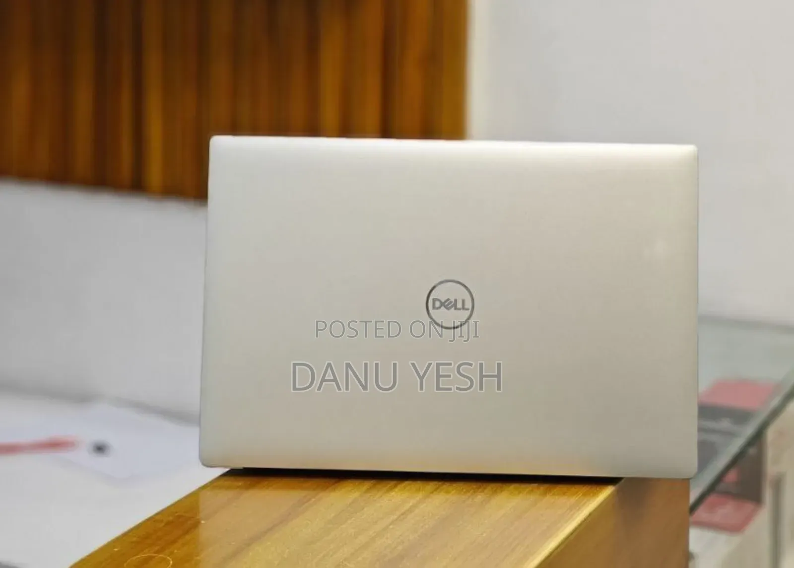 New Laptop Dell XPS 15 16GB Intel Core I9 SSD 512GB