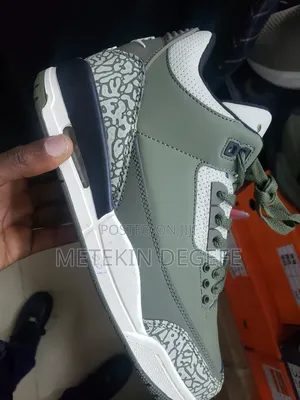 Jordan 3 Family Shoes