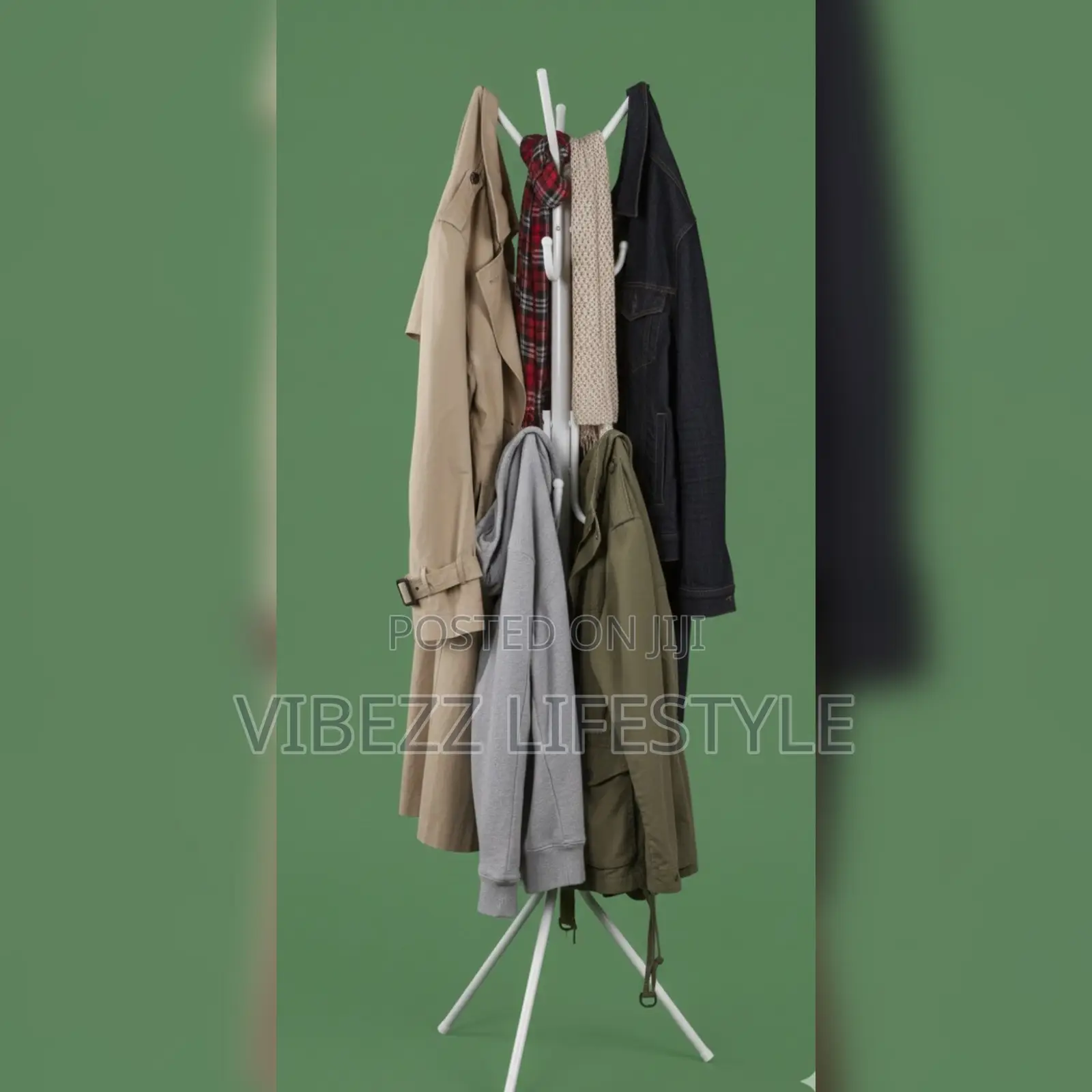 12 Hook Coat Hanging Stand