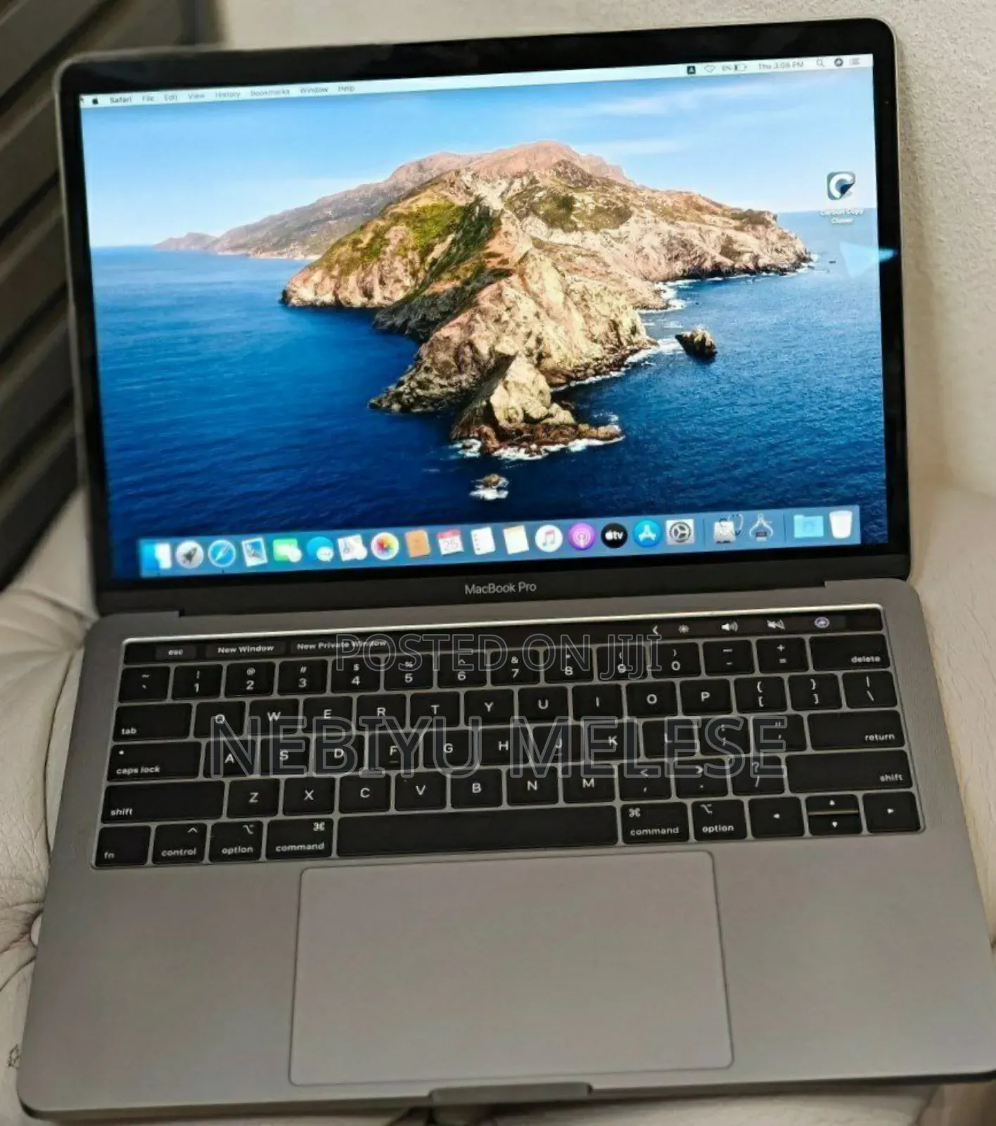 New Laptop Apple MacBook Pro 2019 16GB Intel Core I7 SSD 1T
