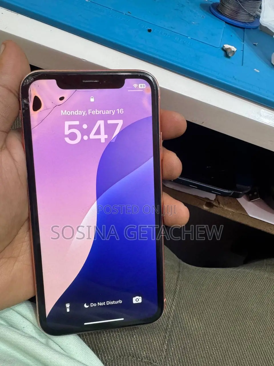 Apple iPhone XR 64 GB Red