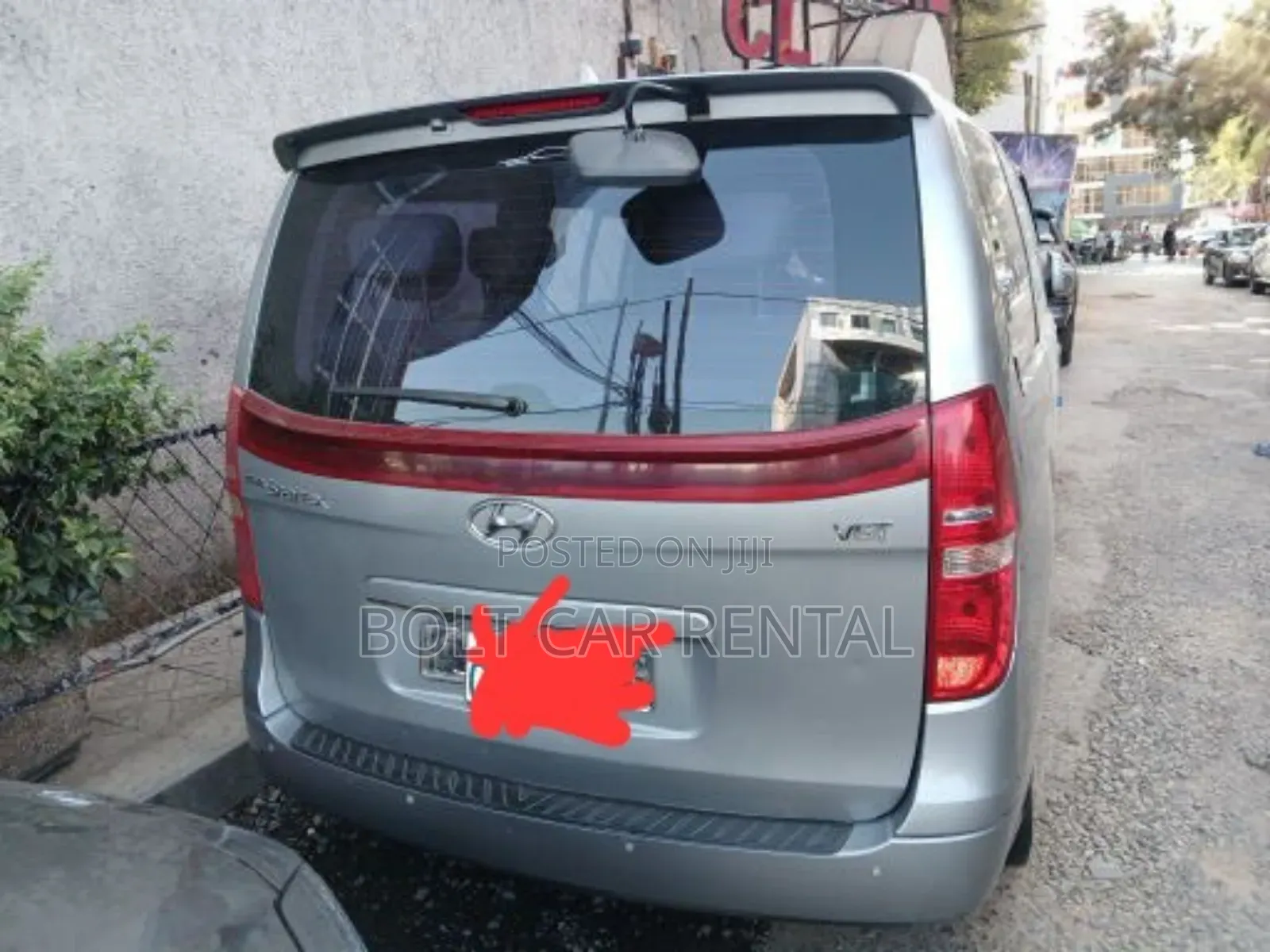 የሚከራዩ Hyundai Grand Starex Van መኪኖች አሉ!
