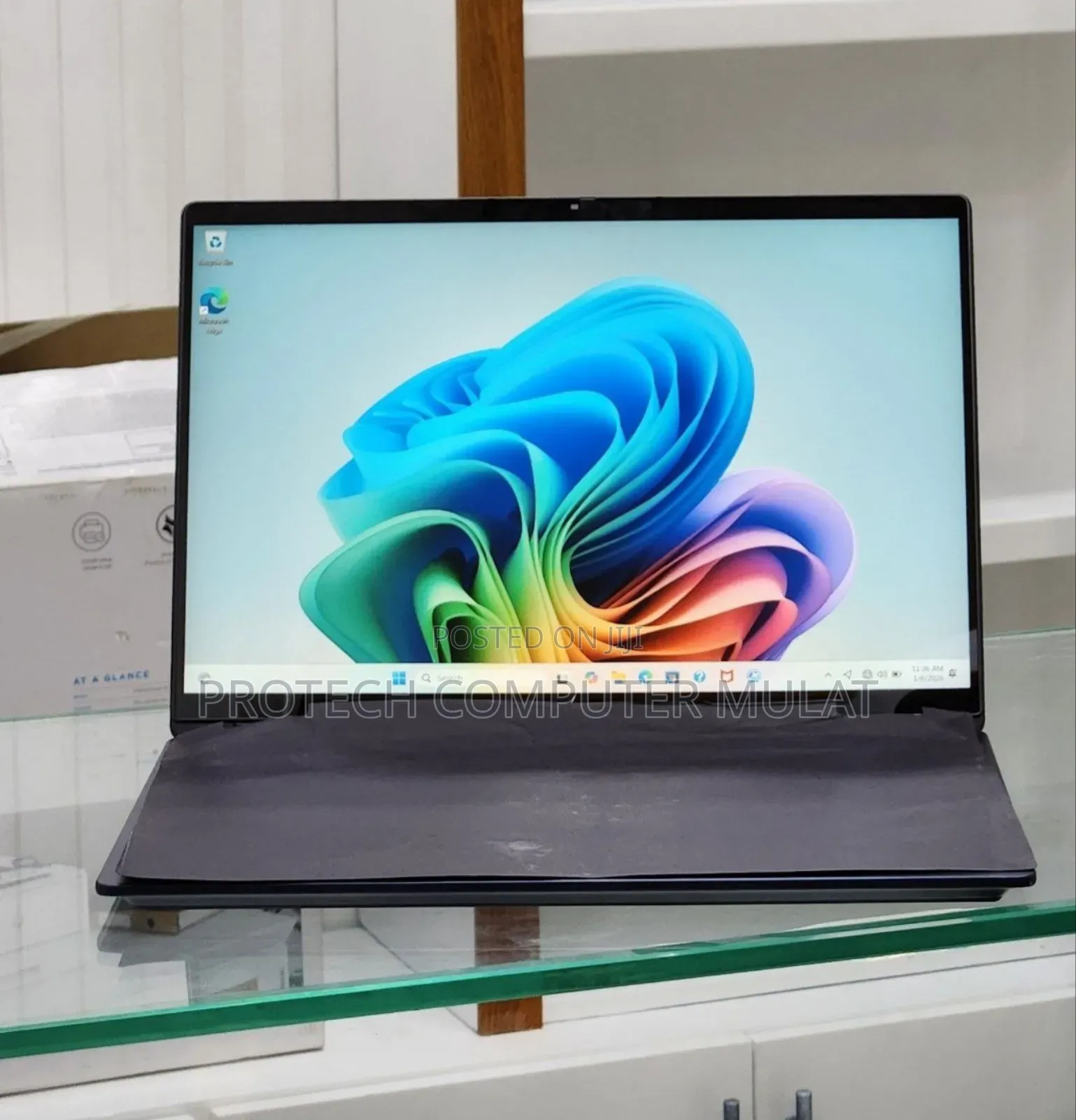 New Laptop HP OmniBook X Flip 14" 16GB Intel Core Ultra 7 SSD 1T