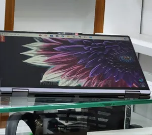 New Laptop Lenovo Yoga 7i 16GB Intel Core Ultra 7 SSD 1T