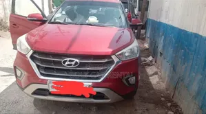 የሚከራዩ Hyundai Careta መኪኖች አሉን!