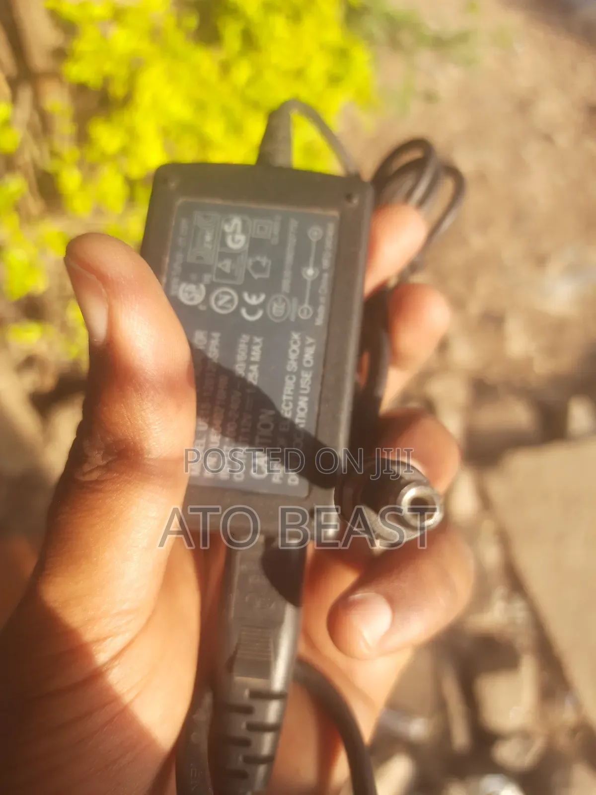 Fuhua Switching Power Adaptor Fuhua.12v = 1.25a