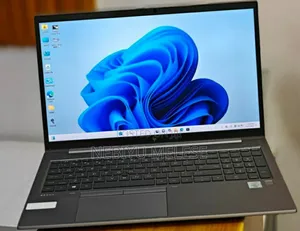 New Laptop HP ZBook 15 32GB Intel Core I7 SSD 512GB