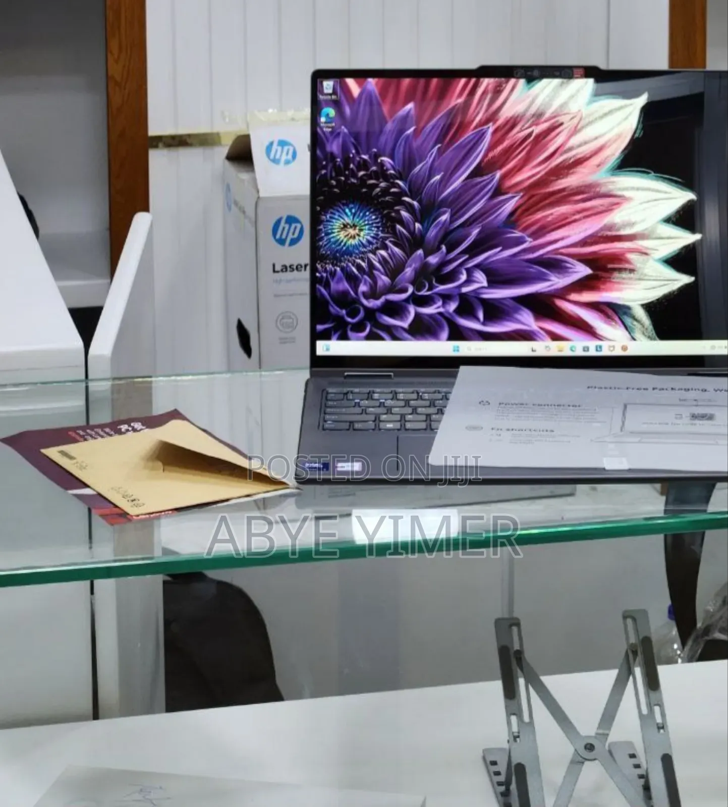 New Laptop Lenovo Yoga 7i 16GB Intel Core Ultra 7 SSD 1T