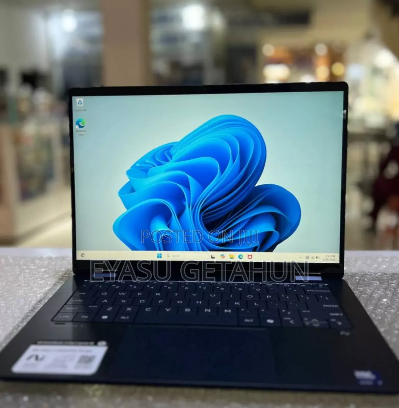 New Laptop HP OmniBook X Flip 14" 16GB Intel Core Ultra 7 SSD 1T