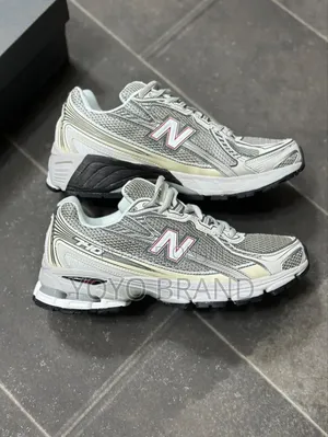 New Balance 740 Vintage Grey Blue Fashion Sneaker