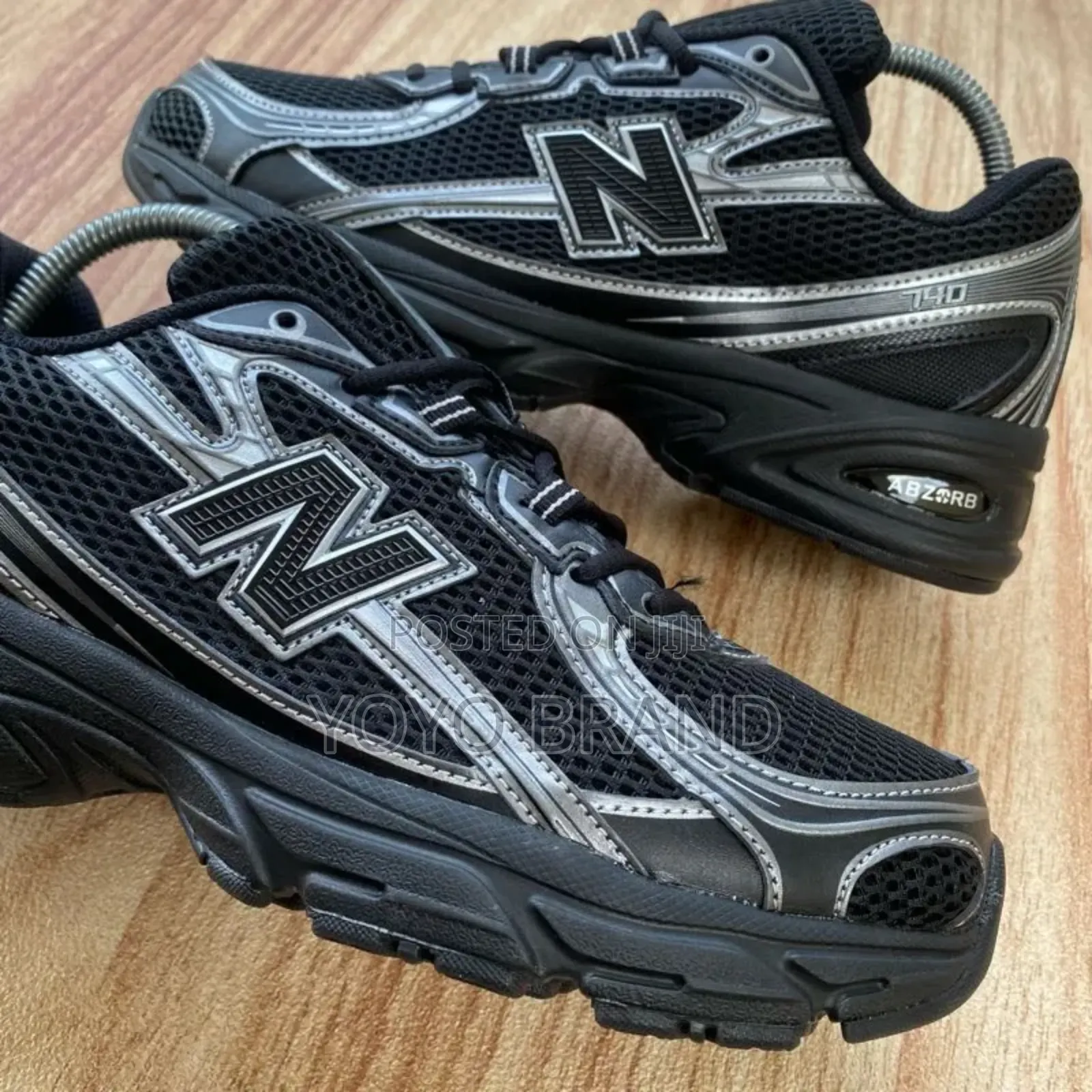 New Balance 740 Black Fashion Sneaker