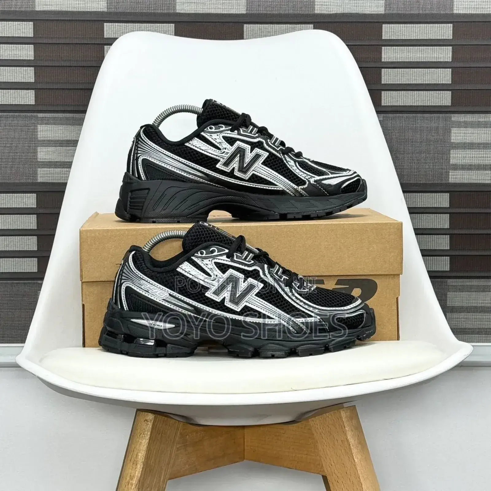 New Balance 740 Black Fashion Sneaker
