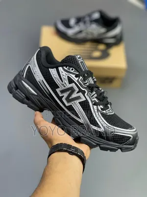 New Balance 740 Black Fashion Sneaker