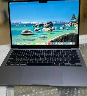 New Laptop Apple MacBook Air 2022 M2 8GB Apple M2 SSD 256GB