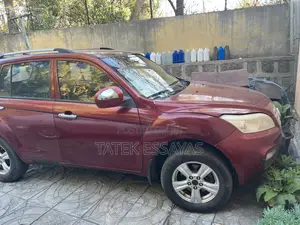 Lifan 530 1.5 2013 Burgundy