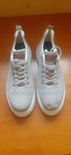 Urgent Sale – Unused Chekich Shoes Size 41 – 4,500 Birr