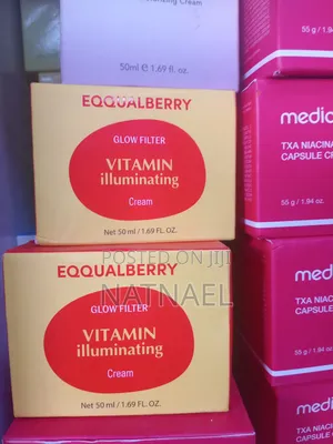 Eqqualberry Glow Filter Vitamin Illuminating Cream