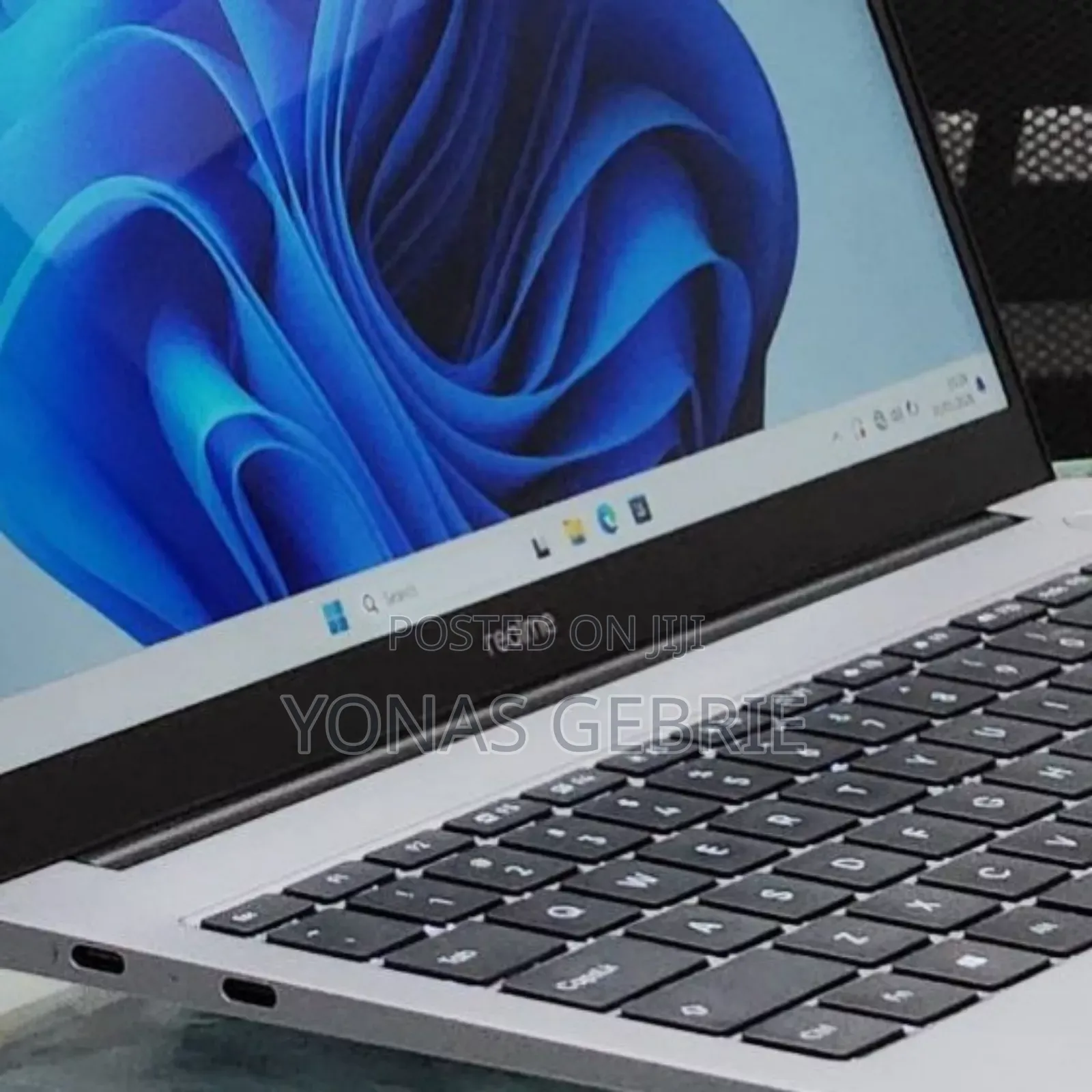 New Laptop 8GB Intel Core I5 SSD 512GB