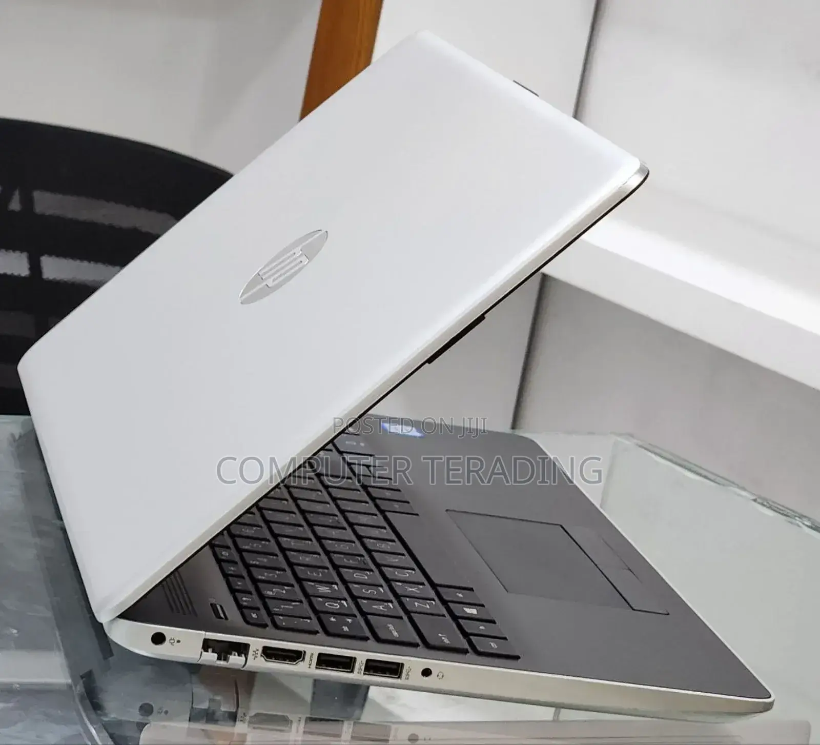 New Laptop HP Stream Notebook 4GB Intel Core I3 HDD 1T