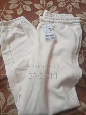 Giordano Regular Fit High-Waist French Terry Knit Pants